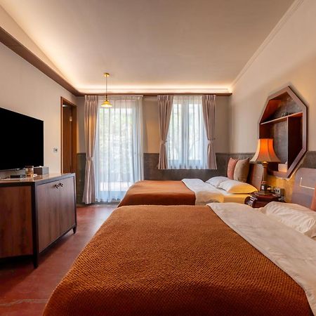 Enzo House Apartment Кийлунг Екстериор снимка