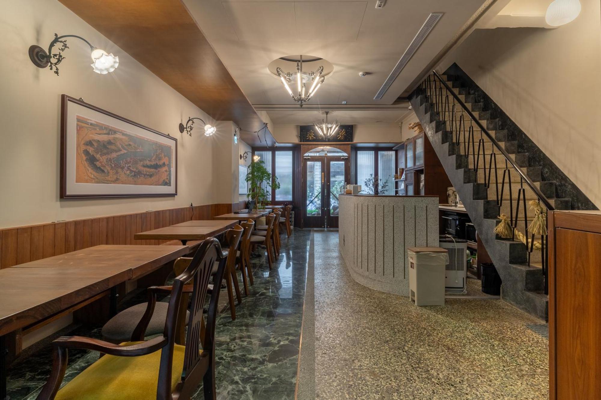 Enzo House Apartment Кийлунг Екстериор снимка