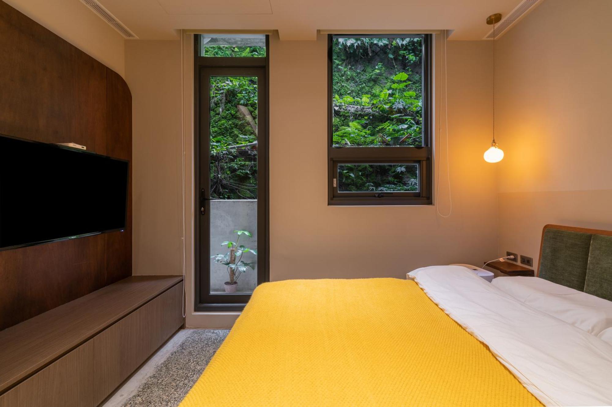 Enzo House Apartment Кийлунг Екстериор снимка