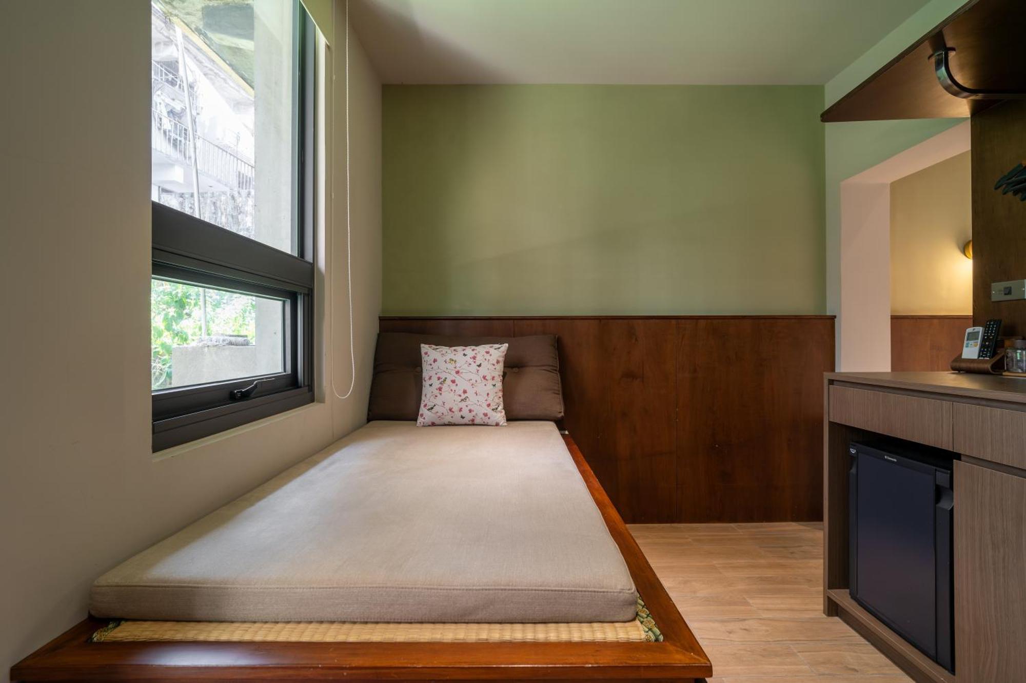 Enzo House Apartment Кийлунг Екстериор снимка