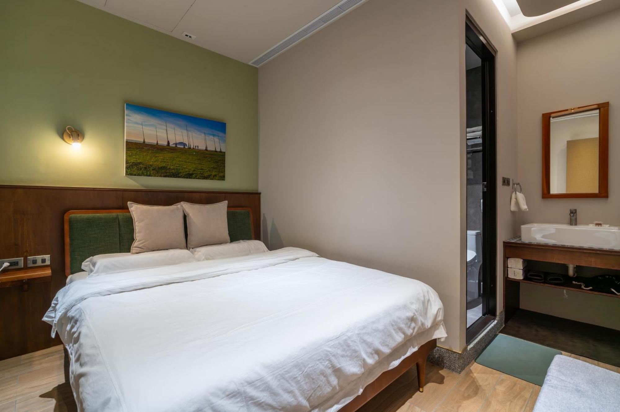 Enzo House Apartment Кийлунг Екстериор снимка