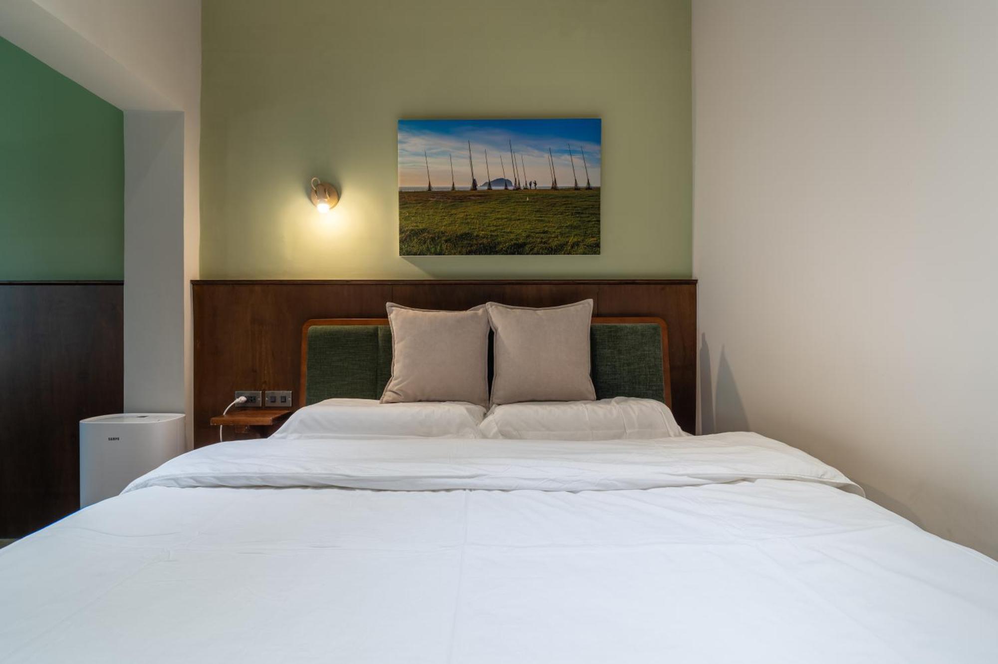 Enzo House Apartment Кийлунг Екстериор снимка
